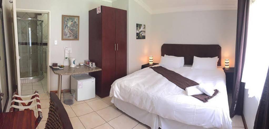 Premiere Guesthouse Bloemfontein Eksteriør billede