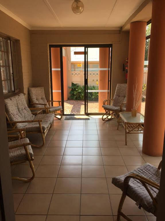 Premiere Guesthouse Bloemfontein Eksteriør billede